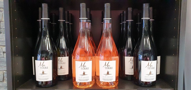 Les vins de la cave des vignerons du Roy René 